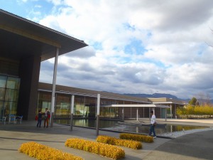 山梨県立博物館